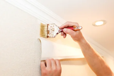 Pose de papier peint à Vautebis — revêtements muraux et toiles de verre